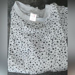 Girls pull over sweater